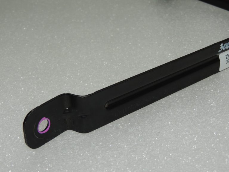 BMW F07 F07 F10 F11 F06 F06 F12 F13 Akumulatora turētājs 61217609962 7609962