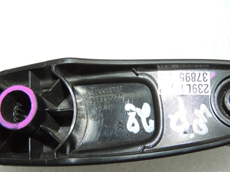 Peugeot 208 Citroen C3 Logu regulators aizmugurējais kreisais labais 9240H7