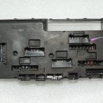 BMW F07 F07 F10 F11 F06 F06 F12 F13 F01 F02 F03 F04 Priekšējais jaudas sadalītājs 61149252815