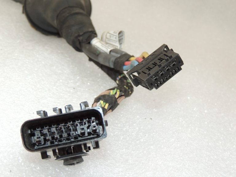 BMW 5 F10 elektrisko stāvbremžu vadu instalācija 9325539 9277196