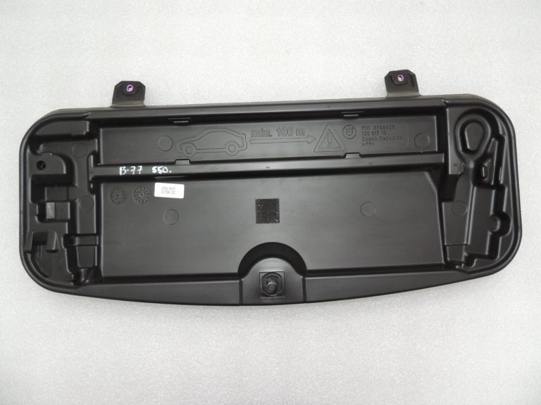 BMW 5. sērijas F10 F18 aizmugurējo durvju instrumentu kaste 6788803 6788804