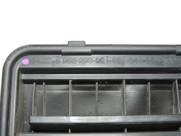 BMW E46 E91 E93 F10 F11 F12 E83 E63 aizmugurējā ventilācijas restīte 6962293