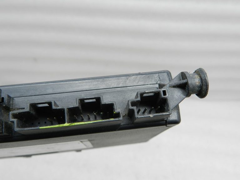 Chrysler Grand Voyager oriģināls vadības bloks sēdekļu atmiņas DEFEKTĪVS