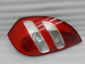 Mercedes Benz A-klases W169 aizmugurējais labās puses lukturis A1698200464
