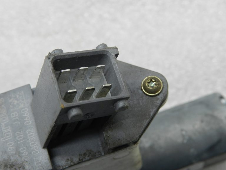 Toyota Avensis oriģināls logu regulators priekšējais kreisais 69820-05050