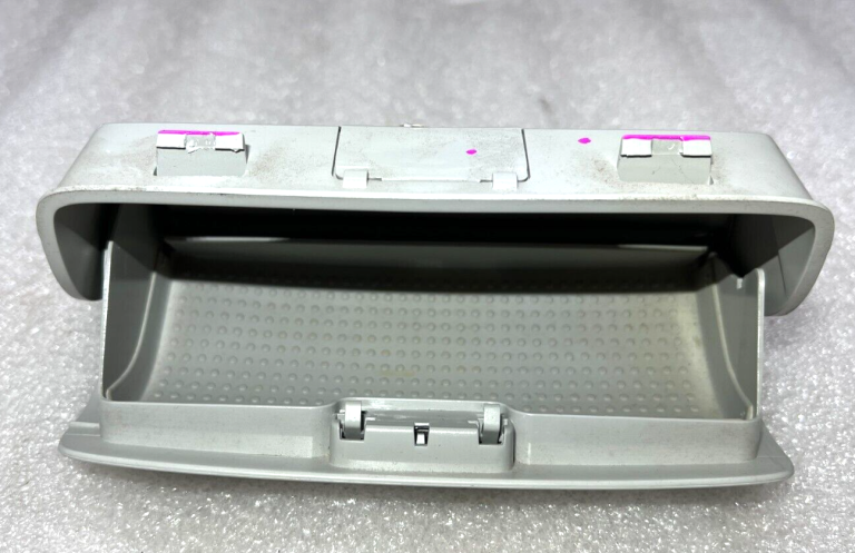 VW Golf Mk6 oriģinālais briļļu nodalījums pelēks 1K0868837G