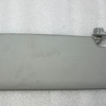 VW Golf Mk6 oriģinālais saules aizsarga vāks spoguļa aizsarga kreisais 1K0857551N