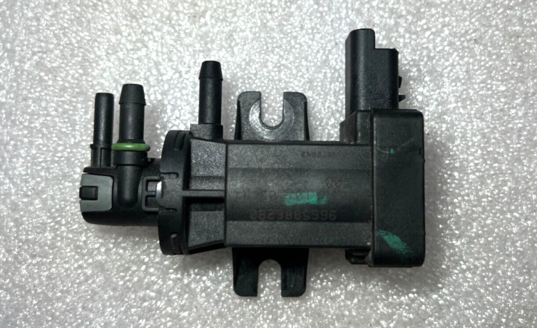 Oriģinālais PSA Citroen Peugeot spiediena pārveidotājs izplūdes gāzu kontrolei 9810400480