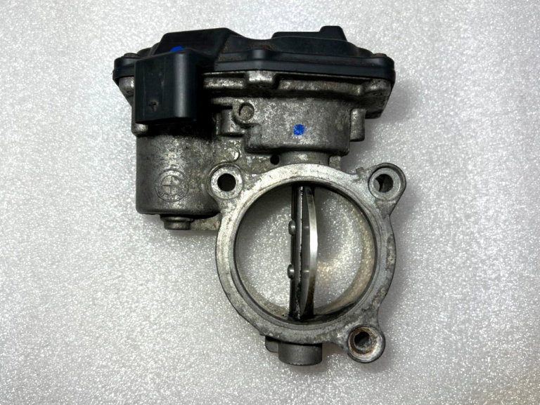 Droseles vārsts BMW N47 N57 Mini N47 Toyota 1WW 2WW 13547810752