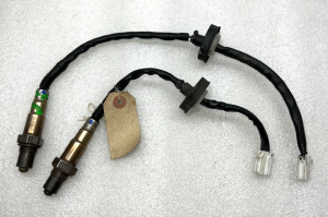 Lambda sensor set before and after KAT for MITSUBISHI Colt VI SMART Forfour