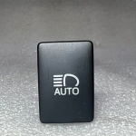 Toyota Yaris oriģināls automātiskais tālās gaismas slēdzis 84153F4010