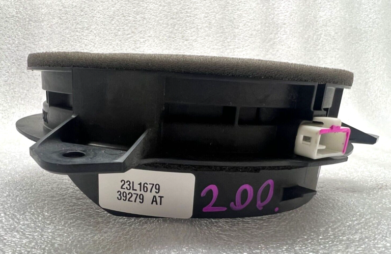 Toyota Yaris P13 oriģinālais skaļrunis priekšējais labais 86160-0d370