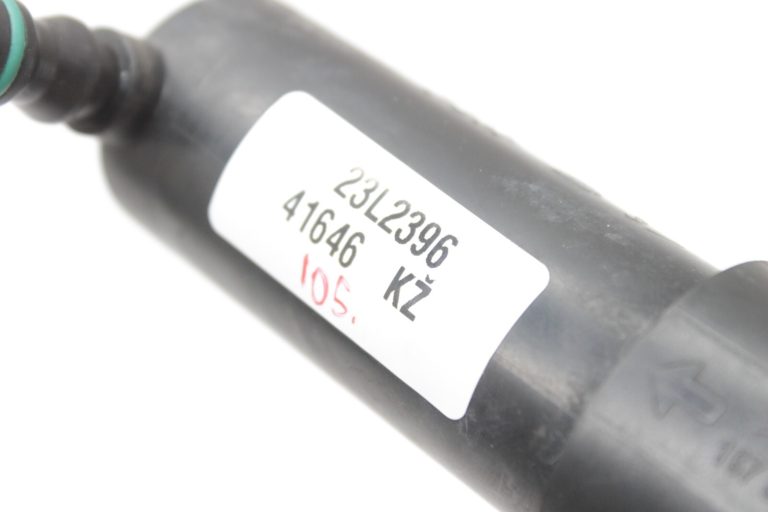 Oriģinālā GM Opel Insignia A priekšējo lukturu mazgāšanas sprausla labajā pusē 13227349, 1452136