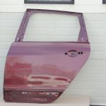 Renault Grand Scenic III Aizmugurējās kreisās durvis Kreisās durvis Krāsa KTENNM Damask Red