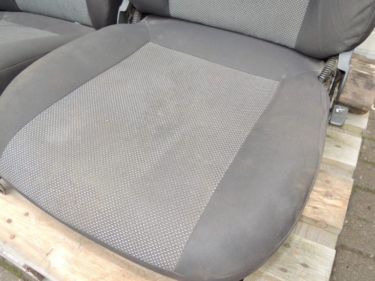 Fiat Doblo 263 Opel Combo D Priekšējo sēdekļu komplekts 98847090