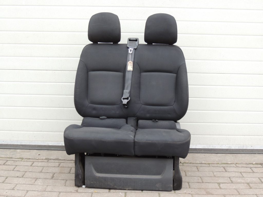 Renault Trafic III Opel Vivaro B сиденье переднее правое двухместное 861016362R