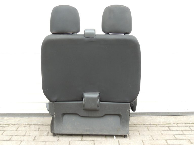 Renault Trafic III Opel Vivaro B sēdeklis priekšējie labie dubultie sēdekļi 861016362R