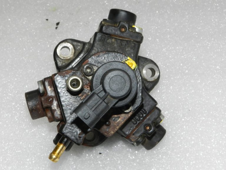 BOSCH Opel Saab Fiat 1.9 CDTi 16V dīzeļdegvielas sūknis 55193731, 93182410