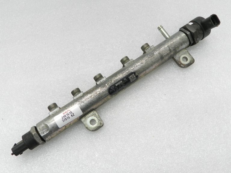 BOSCH Opel Saab Fiat 1.9 CDTi 16V dīzeļdegvielas sadalītājs 55187885, 93178689