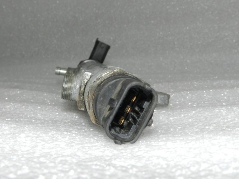 BOSCH Opel Saab Fiat 1.9 CDTi 16V dīzeļdegvielas sadalītājs 55187885, 93178689