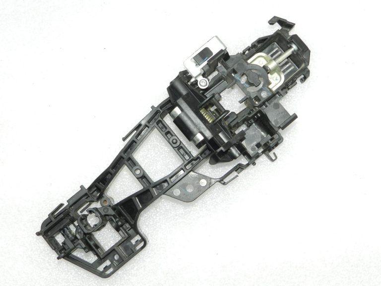 Oriģinālais Ford Ranger P375 Aizmugurējās labās puses durvju roktura rāmja turētājs JB3B-26684-AJ