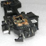 Oriģinālais Ford Ranger P375 Aizmugurējās labās puses durvju roktura rāmja turētājs JB3B-26684-AJ