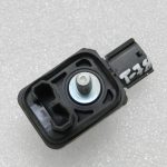 Oriģināls Toyota Yaris IV (XP210) sānu drošības spilvena sensors 8983A0D010, 8983A-0D010