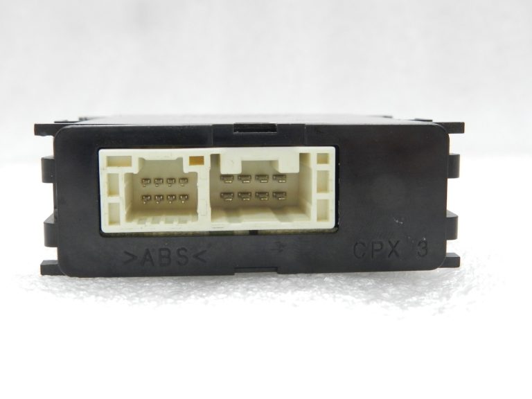 Oriģinālais Toyota Yaris IV (XP210) vējstikla tīrītāja releja 8594052100, 85940-52100