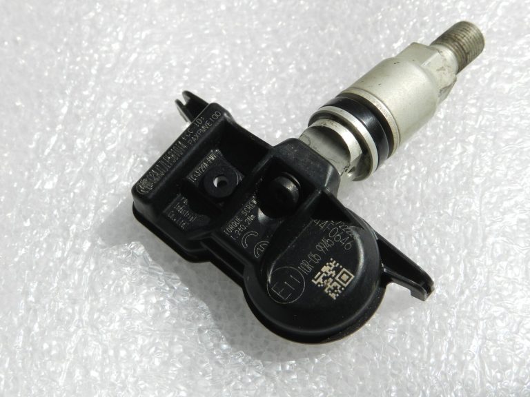 OEM Toyota Yaris IV (XP210) Riteņu sensors Riepu spiediena sensors 4260702070, 42607-02070