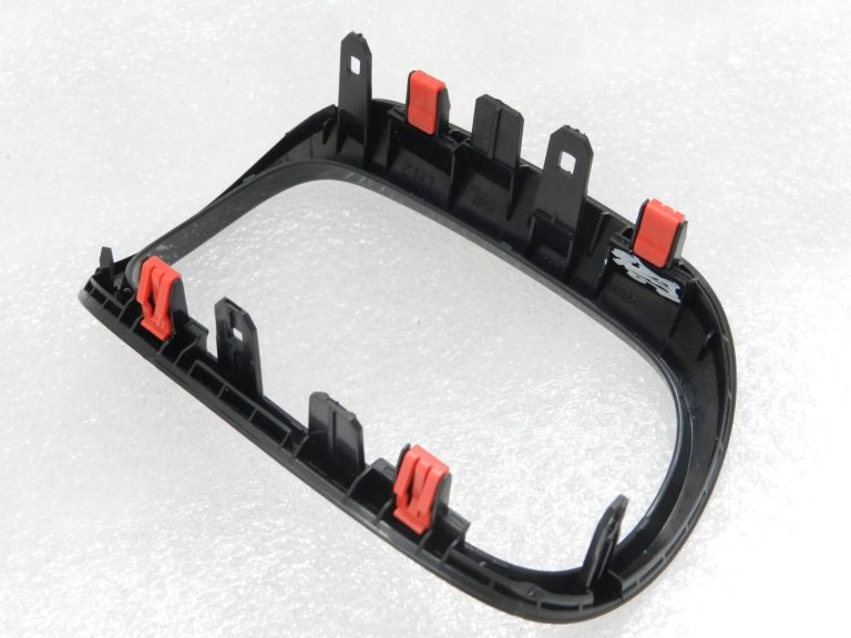 Toyota Yaris IV (XP210) Aparātu paneļa ventilācijas atveres vāks kreisais 55660K0050B0