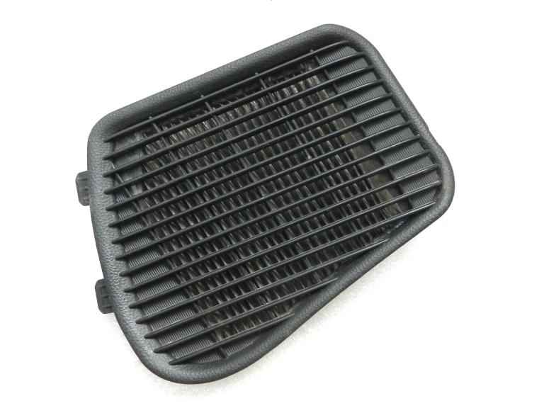 Toyota Yaris IV (XP210) akumulatora apkopes vāciņš ar filtru 58441K0020