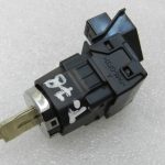 Toyota Yaris IV (XP210) Cimdu nodalījuma slēdzene ar atslēgu 55550K0030C0