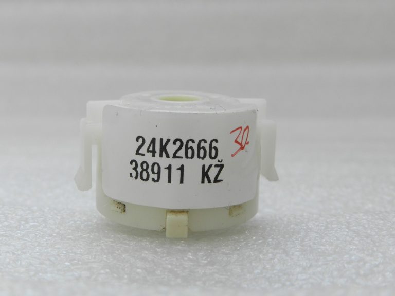 Oriģinālais Toyota Yaris IV (XP210) aizdedzes slēdzis aizdedzes slēdzene 8445033040