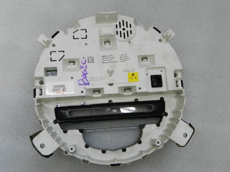 MINI R56 1.6i instrumentu klastera spidometrs 62109233767, 9233767, 9136193