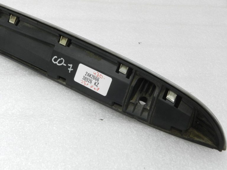 Oriģinālais MINI R56 aizmugurējo durvju rokturis ar hromētu profilu 51132753603, 2753603