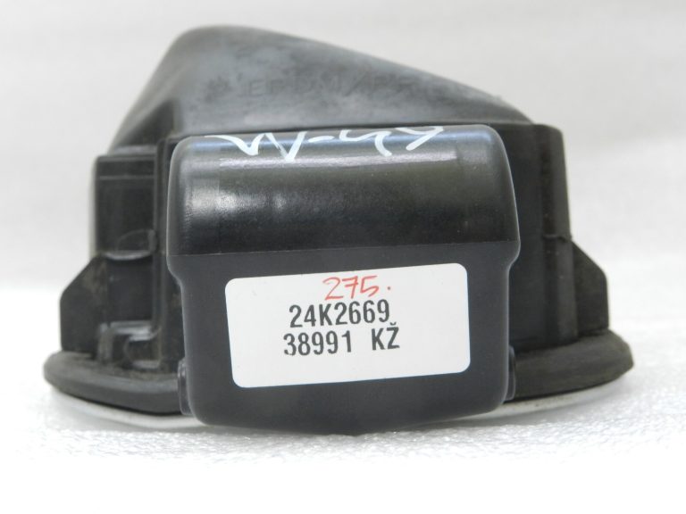 VW Golf Mk6 Mk5 benzīna uzpildes vāciņš (Reflex Silver 8E / A7W) 1K9809857B