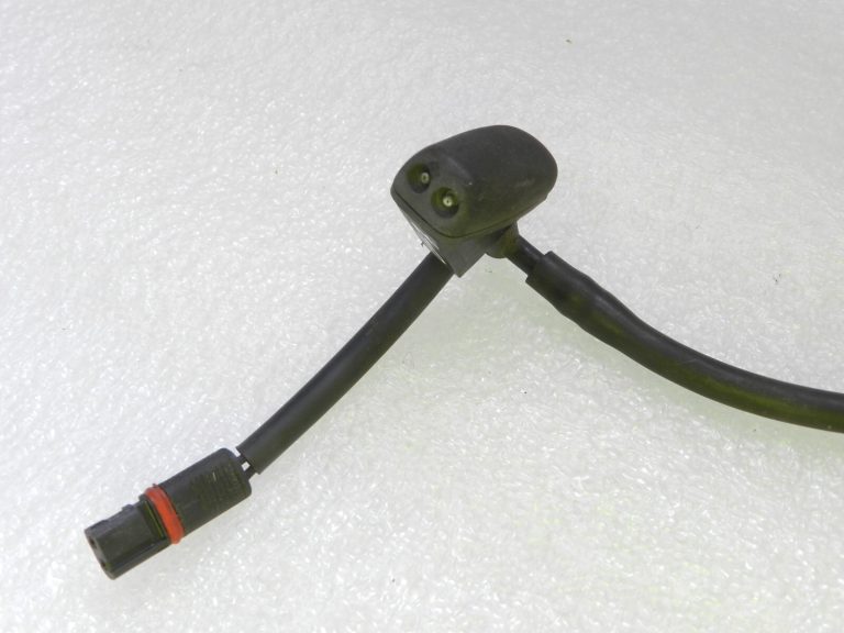 Oriģinālie MINI R56 R55 Apsildāmie vējstikla mazgātāju sprauslu pāri 61662755722, 61662756194