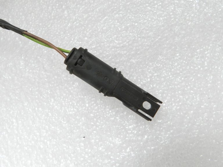 OEM MINI R56 R56 R55 Priekšējā stikla apsildāmās mazgāšanas sprauslu remonta instalācija 61662755722