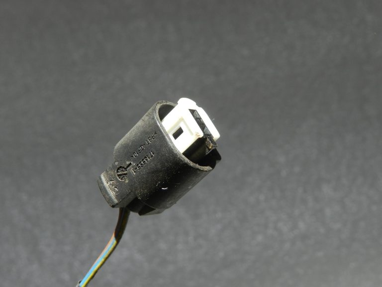OEM MINI R56 R56 R55 Priekšējā stikla apsildāmās mazgāšanas sprauslu remonta instalācija 61662755722