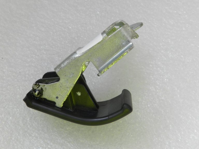 OEM MINI R56 R55 R57 Kapota pārsega atbrīvošanas svira 51237149591, 7149591