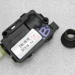 OEM Opel Vectra C Astra H Zafira B Degvielas uzpildes vāka bloķēšanas mehānisms 24438209