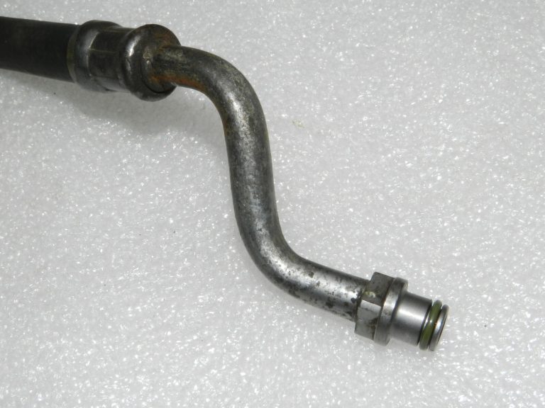 Opel Vectra C 1.9 CDTi stūres pastiprinātāja trose Stūres pastiprinātāja trose 93172782, 24456721
