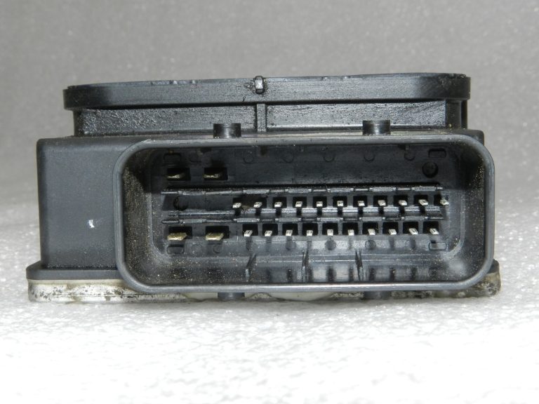 OEM Opel Vectra C ABS ESP sūkņa vadības bloks 13509215AB, 13663913, 13136694