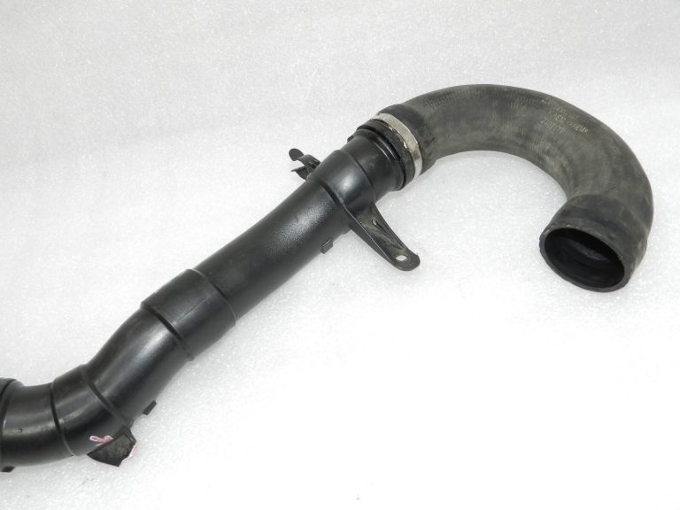 OEM Opel Vectra C Signum 1.9 CDTi uzpildes gaisa šļūtene 55350922, 13289462, 835289