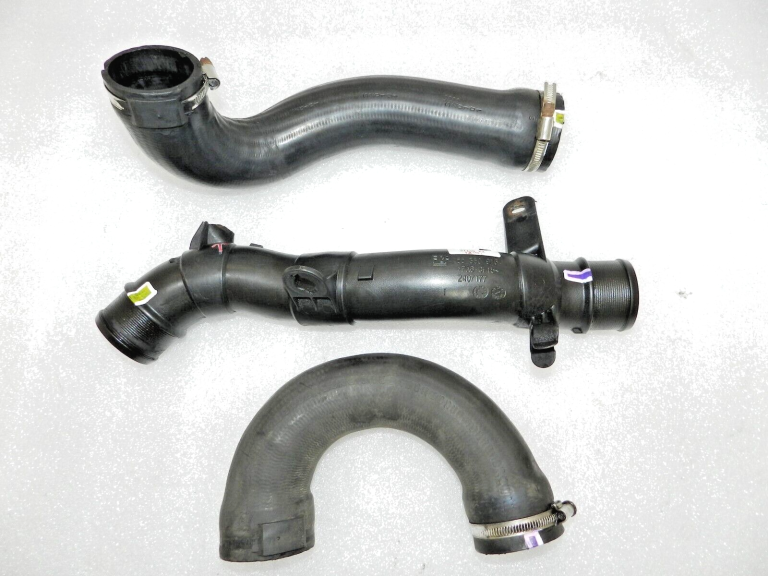 OEM Opel Vectra C Signum 1.9 CDTi uzpildes gaisa šļūtene 55350922, 13289462, 835289