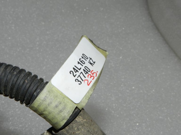 Opel Vectra C 1.9 CDTi aizmugurējās ass ass ātruma sensors 13167365 6294418