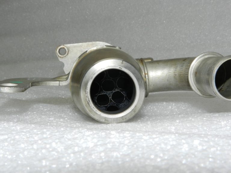 Ford Volvo Volvo Peugeot Citroen 2.0 TDCi HDi EGR radiators 3M5Q-9F464-AA 1233381 8653691