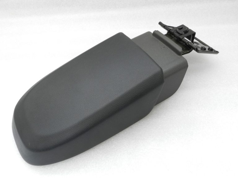 Oriģinālais Ford Kuga Mk1 centrālais roku balsts 7M51-R045C74-AG32N5, 1724355