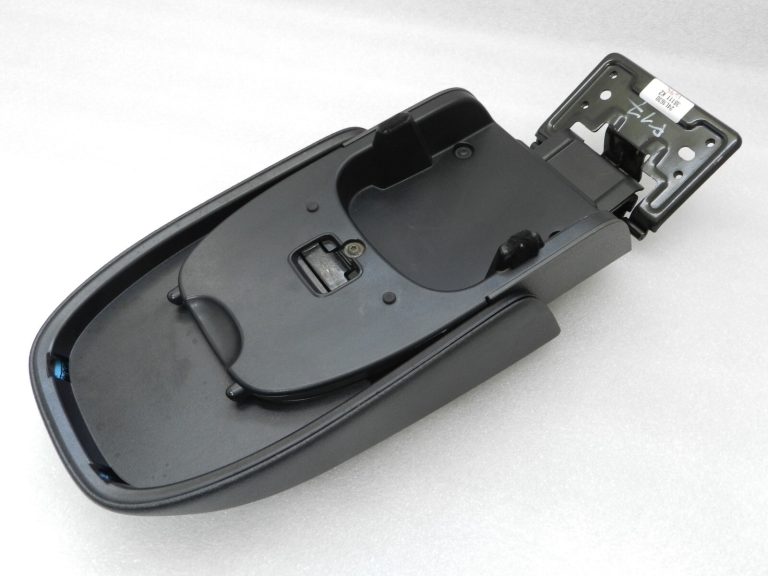 Oriģinālais Ford Kuga Mk1 centrālais roku balsts 7M51-R045C74-AG32N5, 1724355