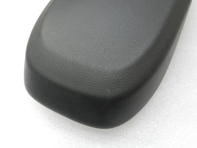 Oriģinālais Ford Kuga Mk1 centrālais roku balsts 7M51-R045C74-AG32N5, 1724355